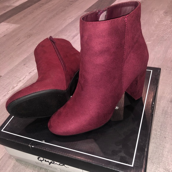 Burgundy Block Heel Bootie - Picture 4 of 7